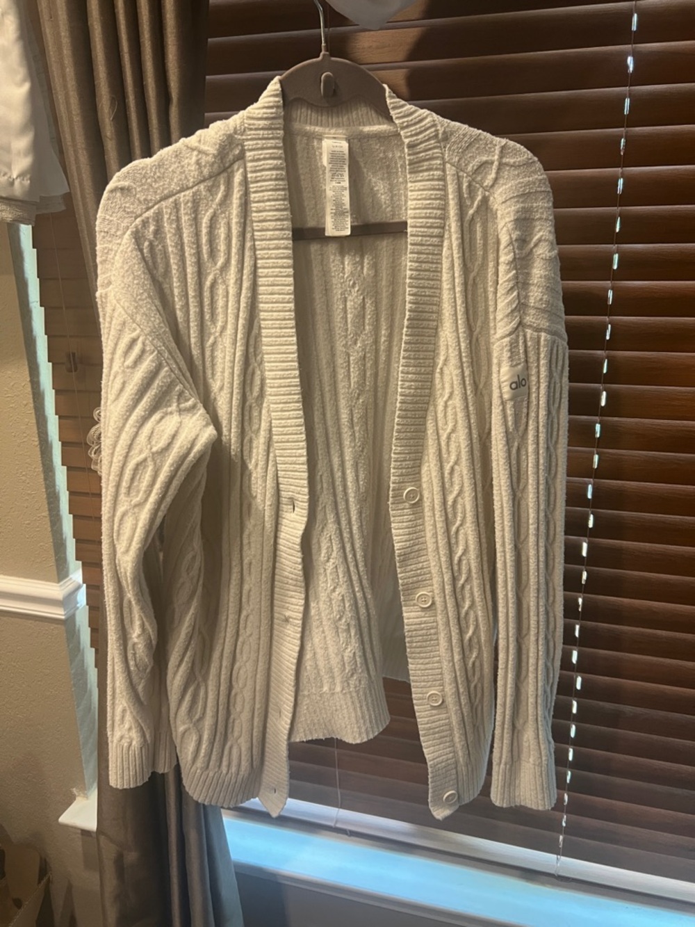 ALO Yoga Cable Knit Button Cardigan - Ivory